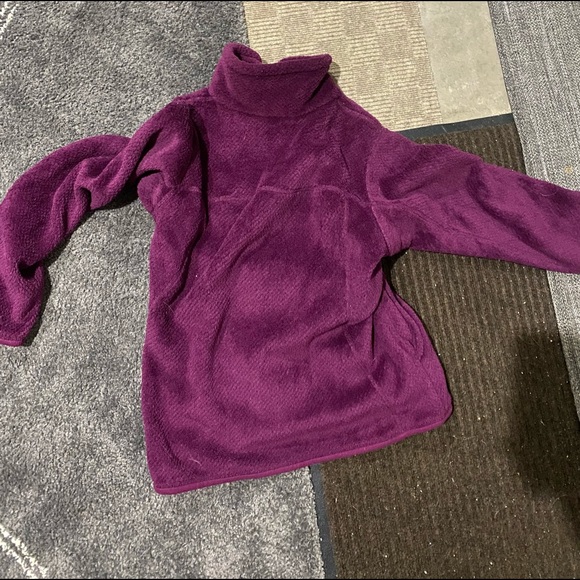 Patagonia sweatshirt - Picture 2 of 2